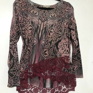 Cute large top🖤 women’s